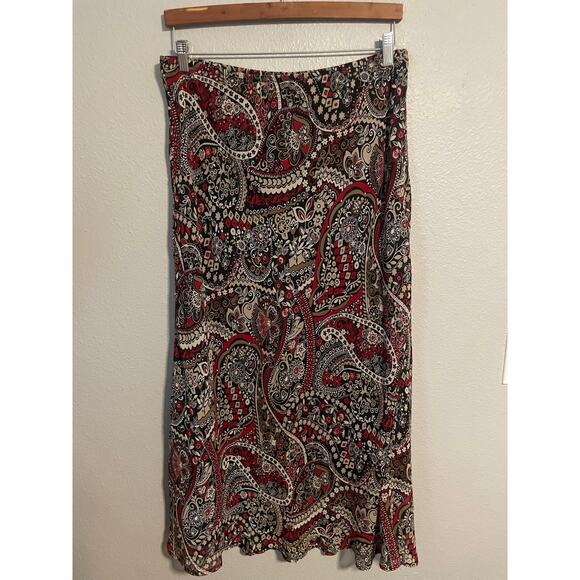 Dressbarn Maxi Skirt Womens 16W Red Black Tan Paisley A-Line Boho Artsy Y2K - Picture 1 of 7
